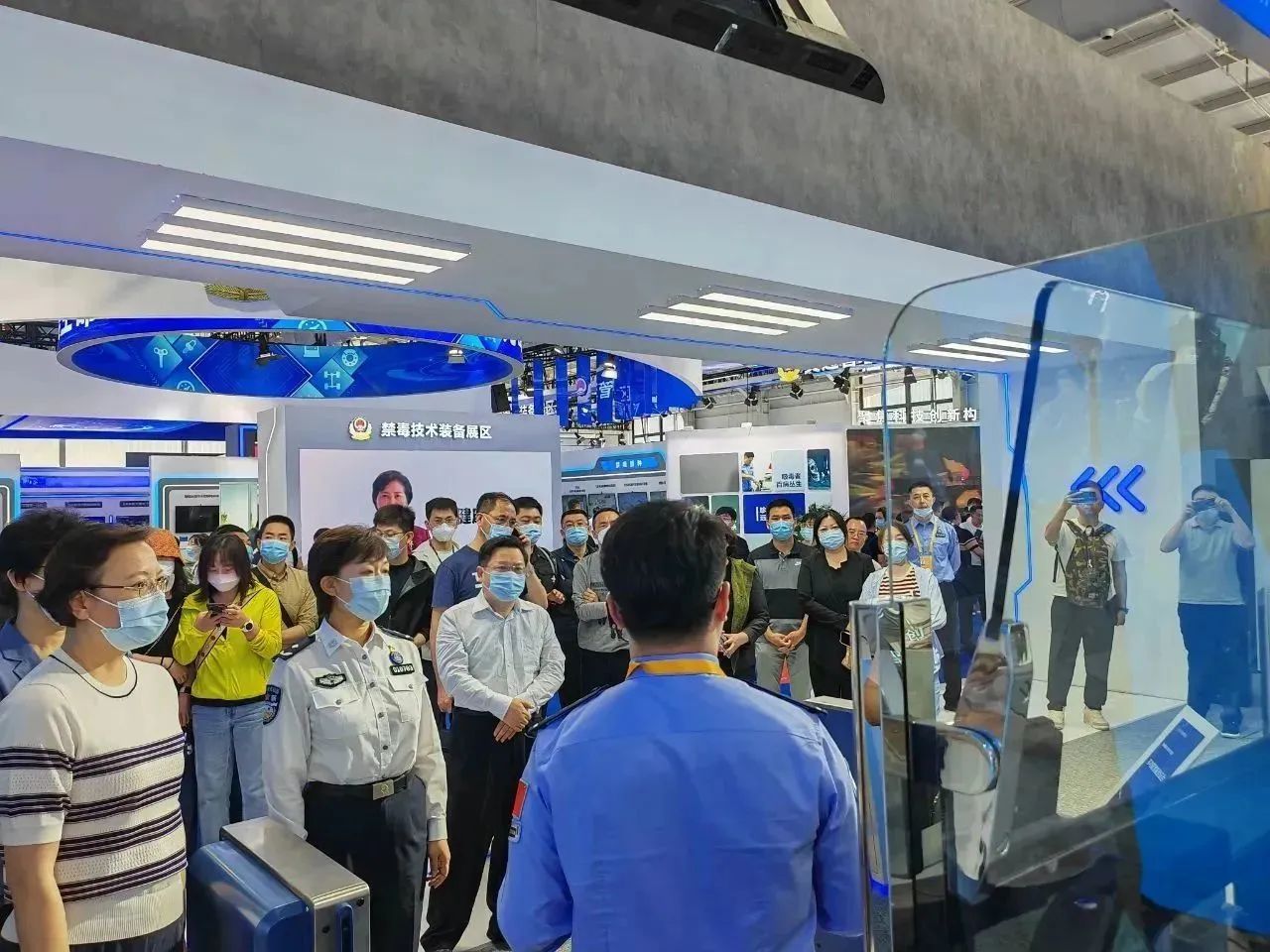 开云(中国)kaiyun·官方网页版,亮相第十一届中国国际警用装备博览会 用创新技术“警”上添花