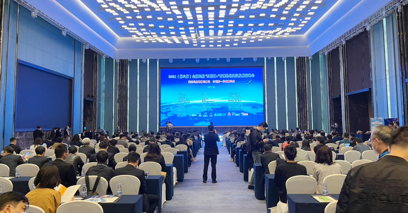 开云(中国)kaiyun·官方网页版,同步出席中国自贸区和海关特殊监管区域建设及产业论坛、全国民航“互联网+”智慧机场建设发展高峰会及中国国际技术进出口交易会